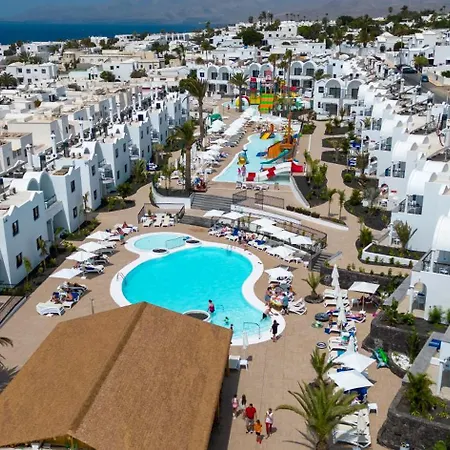 Bakour Lanzarote Splash بويرتو ذيل كارمين