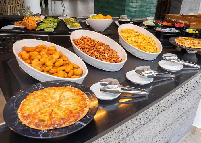 Bakour Lanzarote Splash Hotel 4*